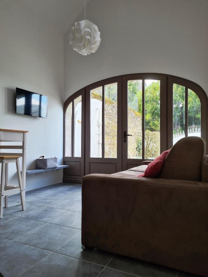Villa Le Petit Logis à Blere Extérieur photo